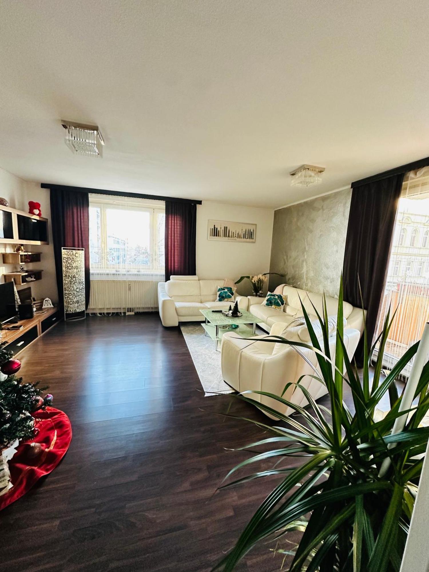 וינה Family - Room מראה חיצוני תמונה